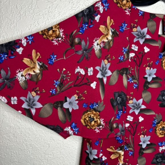 Umgee Red Floral Office Casual Flirty Flutter Sleeves Dress Women's Size… - Picture 9 of 11
